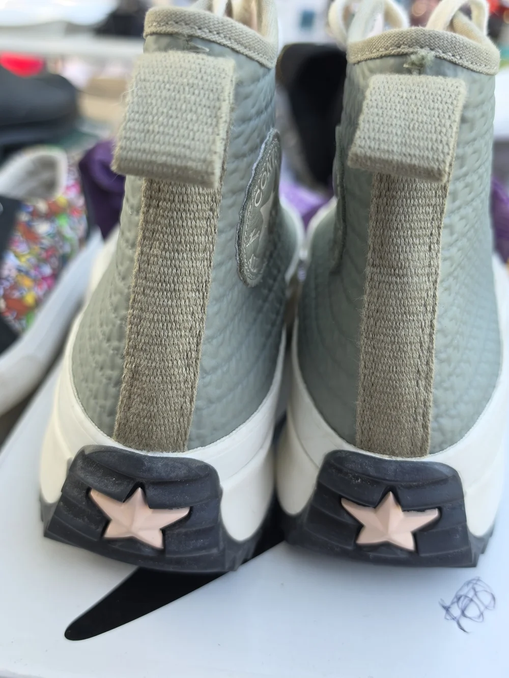 Converse high top